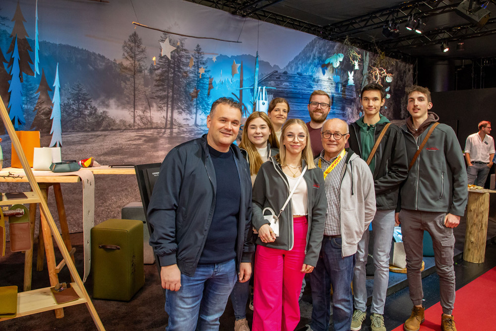 Das Landleben-Team auf der „Alles für den Gast 2023“ in Salzburg.